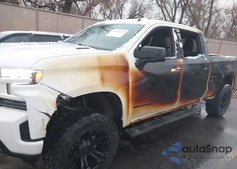 2021 Chevrolet Silverado 1500 4Wd Standard Bed Rst from USA, damaged, VIN 3GCUYEET3MG362173